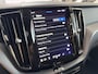 Volvo XC60 2.0 T6 Plug-in hybrid AWD Plus Dark Pano Trekhaak ACC