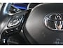 Toyota C-HR / C-HR+ 2.0 Hybrid Bi-Tone Parkeersensoren, JBL Audio, Achteruitrijcamera, parkeer assist, Android/apple carplay,