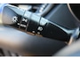 Toyota C-HR / C-HR+ 2.0 Hybrid Bi-Tone Parkeersensoren, JBL Audio, Achteruitrijcamera, parkeer assist, Android/apple carplay,