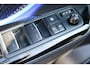 Toyota C-HR / C-HR+ 2.0 Hybrid Bi-Tone Parkeersensoren, JBL Audio, Achteruitrijcamera, parkeer assist, Android/apple carplay,