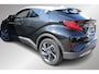 Toyota C-HR / C-HR+ 2.0 Hybrid Bi-Tone Parkeersensoren, JBL Audio, Achteruitrijcamera, parkeer assist, Android/apple carplay,