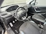 Peugeot 208 1.4 VTi Allure / Dealer Onderhouden / All Season Banden / Panorama Dak / Cruise Control / Airco / Bluetooth / Radio / Cd-Speler / Multifunctioneel Stuurwiel / Lichtmetalen Velgen 16" /