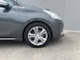 Peugeot 208 1.4 VTi Allure / Dealer Onderhouden / All Season Banden / Panorama Dak / Cruise Control / Airco / Bluetooth / Radio / Cd-Speler / Multifunctioneel Stuurwiel / Lichtmetalen Velgen 16" /