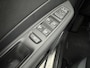 Renault Captur 0.9 TCe Limited / Dealer Onderhouden / Navigatie / Trekhaak 1200 KG / Airco / Cruise Control / Bluetooth / Keyless Entry & Go /