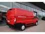 Peugeot Boxer 330 2.2 BlueHDi 120pk L1H1 Premium Airco Navi Camera Trekhaak BPM-vrij 1e eigenaar dealer onderhouden