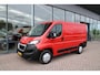 Peugeot Boxer 330 2.2 BlueHDi 120pk L1H1 Premium Airco Navi Camera Trekhaak BPM-vrij 1e eigenaar dealer onderhouden