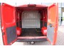 Peugeot Boxer 330 2.2 BlueHDi 120pk L1H1 Premium Airco Navi Camera Trekhaak BPM-vrij 1e eigenaar dealer onderhouden