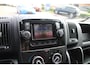 Peugeot Boxer 330 2.2 BlueHDi 120pk L1H1 Premium Airco Navi Camera Trekhaak BPM-vrij 1e eigenaar dealer onderhouden