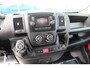 Peugeot Boxer 330 2.2 BlueHDi 120pk L1H1 Premium Airco Navi Camera Trekhaak BPM-vrij 1e eigenaar dealer onderhouden
