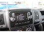Peugeot Boxer 330 2.2 BlueHDi 120pk L1H1 Premium Airco Navi Camera Trekhaak BPM-vrij 1e eigenaar dealer onderhouden