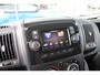 Peugeot Boxer 330 2.2 BlueHDi 120pk L1H1 Premium Airco Navi Camera Trekhaak BPM-vrij 1e eigenaar dealer onderhouden