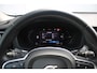 Volvo XC60 2.0 T6 Plug-in hybrid AWD Inscription Expression | Actieve LED Koplampen | Elektronisch schuif-/kanteldak | Stoel- en stuurverwarming | Parkeercamera | Elektrisch verstelbare stoelen | Trekhaak | Getint glas achter