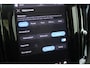 Volvo XC60 2.0 T6 Plug-in hybrid AWD Inscription Expression | Actieve LED Koplampen | Elektronisch schuif-/kanteldak | Stoel- en stuurverwarming | Parkeercamera | Elektrisch verstelbare stoelen | Trekhaak | Getint glas achter