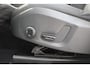 Volvo XC60 2.0 T6 Plug-in hybrid AWD Inscription Expression | Actieve LED Koplampen | Elektronisch schuif-/kanteldak | Stoel- en stuurverwarming | Parkeercamera | Elektrisch verstelbare stoelen | Trekhaak | Getint glas achter