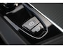 Volvo XC60 2.0 T6 Plug-in hybrid AWD Inscription Expression | Actieve LED Koplampen | Elektronisch schuif-/kanteldak | Stoel- en stuurverwarming | Parkeercamera | Elektrisch verstelbare stoelen | Trekhaak | Getint glas achter