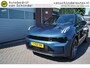 Lynk & Co 01 1.5 261PK! OKT 2023 MY23 ORIGINEEL NL DEALER ONDERHOUDEN ZWARTE HEMEL 360CAMERA ROLHOES PANORAMADAK 6,6KWH LADEN 20INCH ADAPTIEVE CRUISE ANDROID-APPLECARPLAY NAVI STOELVERWARMING CLIMA PDC LED ENZ...