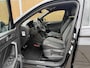Volkswagen Tiguan 1.4 TSI eHybrid R-Line Business+ Trekhaak uitklapbaar | LED IQ. Light | Getint glas | Achteruitrijcamera | Parkeersensoren voor en achter | Navigatiesysteem | Apple CarPlay/Android Auto | Cruise control adaptief