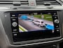 Volkswagen Tiguan 1.4 TSI eHybrid R-Line Business+ Trekhaak uitklapbaar | LED IQ. Light | Getint glas | Achteruitrijcamera | Parkeersensoren voor en achter | Navigatiesysteem | Apple CarPlay/Android Auto | Cruise control adaptief