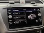 Volkswagen Tiguan 1.4 TSI eHybrid R-Line Business+ Trekhaak uitklapbaar | LED IQ. Light | Getint glas | Achteruitrijcamera | Parkeersensoren voor en achter | Navigatiesysteem | Apple CarPlay/Android Auto | Cruise control adaptief
