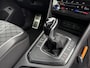 Volkswagen Tiguan 1.4 TSI eHybrid R-Line Business+ Trekhaak uitklapbaar | LED IQ. Light | Getint glas | Achteruitrijcamera | Parkeersensoren voor en achter | Navigatiesysteem | Apple CarPlay/Android Auto | Cruise control adaptief