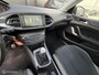 Peugeot 308 1.2 130PK Style | CRUISE | CLIMA | TREKHAAK |