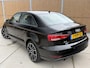 Audi A3 Limousine 30 TFSI Pro Line Lederen bekleding | Stoelverwarming | 18 inch lichtmetalen velgen | Bi-xenon verlichting | Airconditioning | Cruise control | Navigatiesysteem | Parkeersensoren achter