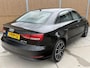 Audi A3 Limousine 30 TFSI Pro Line Lederen bekleding | Stoelverwarming | 18 inch lichtmetalen velgen | Bi-xenon verlichting | Airconditioning | Cruise control | Navigatiesysteem | Parkeersensoren achter
