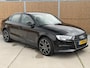 Audi A3 Limousine 30 TFSI Pro Line Lederen bekleding | Stoelverwarming | 18 inch lichtmetalen velgen | Bi-xenon verlichting | Airconditioning | Cruise control | Navigatiesysteem | Parkeersensoren achter