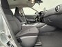 Nissan Juke 1.0 DIG-T Acenta Handgeschakeld / Allseason banden / Apple carplay Android auto / Stoelverwarming / Achteruitrijcamera / Nissan Connect Navigatie / Cruise control / Climate control / Lichtmetalen wielen 17“ /