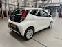 Toyota Aygo 1.0 VVT-i 72pk 5D x-play | Airco | Navigatie | Apple carplay / Android auto | Camera | NAP | Rijklaar prijs!
