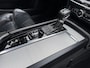 Volvo V90 2.0 D3 R-design Automaat | Bowers & Wilkins | Panoramadak | Lederen bekleding | LED verlichting | Elektrisch- verstelbare stoelen, achterklep & trekhaak | Stoelverwarming | Apple CarPlay/Android Auto | LET OP: olieverbruik 1l/1600 km