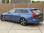 Volvo V90 2.0 D3 R-design Automaat | Bowers & Wilkins | Panoramadak | Lederen bekleding | LED verlichting | Elektrisch- verstelbare stoelen, achterklep & trekhaak | Stoelverwarming | Apple CarPlay/Android Auto | LET OP: olieverbruik 1l/1600 km