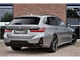 BMW 3-Serie Touring 330e xDrive M-Sport Pro Frozen-Grey Pano Trekh El-zetel HUD Merino-leder 19inch Adp-onderstel