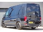 Volkswagen Crafter 35 2.0 TDI L3H3(L2H2) BLACK EDITION! AUT. LED, TREKHAAK, BETIMMERING, STOELVERWARMING, GEVEERDE ERGO COMFORT STOEL, CAMERA, NAVI, CRUISE, AIRCO, CARPLAY, PARKEERSENSOREN, MF STUURWIEL