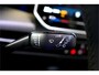 Volkswagen Golf 1.5 eHybrid GTE 200kW/272pk DSG6 PANORAMADAK + VIENNA LEDERPAKKET + EL.TREKHAAK + IQ LIGHT MATRIX LED + ASSIST PACK + EL.STOEL + DCC DYNAMIC CHASSIS + DISCOVER PRO + STOELVERWARMING&VENTILATIE + STUURVERWARMING + 360 CAMERA AREA VIEW + 18" LM-VELGEN!!