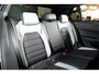 Volkswagen Golf 1.5 eHybrid GTE 200kW/272pk DSG6 PANORAMADAK + VIENNA LEDERPAKKET + EL.TREKHAAK + IQ LIGHT MATRIX LED + ASSIST PACK + EL.STOEL + DCC DYNAMIC CHASSIS + DISCOVER PRO + STOELVERWARMING&VENTILATIE + STUURVERWARMING + 360 CAMERA AREA VIEW + 18" LM-VELGEN!!