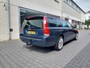 Volvo V70 2.4 Edition Sport Xenon Leer Navi Clima Stoelverwarming Spoiler Trekhaak 17 inch Electrisch verstelbare stoel PDC NAP
