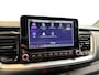 Kia Stonic 1.0 T-GDi MHEV DynamicPlusLine I Trekhaak I Camera I CarPlay I Stoel- en stuurverwarming I Lane Assist I