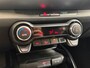 Kia Stonic 1.0 T-GDi MHEV DynamicPlusLine I Trekhaak I Camera I CarPlay I Stoel- en stuurverwarming I Lane Assist I