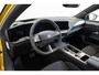 Opel Astra 1.6 Turbo Plug In Hybrid Ultimate | Schuif-Kanteldak | Suede Bekleding | Camera | Navigatie | Head-Up | Verwarmde Stoelen | LED |