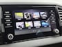 Skoda Karoq 1.5 TSI ACT Sportline Business | PANORAMADAK | ADAPTIEF CRUISECONTROL | STOELVERWARMING | CAMERA | STOELVERWARMING V+A | LED | ELEK.ACHTERKLEP | DODEHOEK DETECTIE | DIGITAAL DASHBOARD | SFEEVERLICHTING | VOORRUIT VERWARMING |