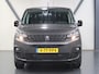 Peugeot e-Partner 136PK L1 50 kWh | NIEUW!! | 3 Zits | AUTOMAAT | AppleCarPlay/AndroidAuto | Keyless | Camera | Climate Control | Cruise Control | 2x Schuifdeur | LMV | Navigatie | Laadvloer | Parkeersensoren |