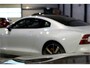 Volvo XC60 2.0 T8 AWD 335kW/456pk Aut8 Recharge Ultra Bright Executive LUCHTVERING + BOWERS&WILKINS + EL.TREKHAAK + PANORAMADAK + BLIS + HEAD-UP + PILOT ASSIST + STOELVERWARMING/-VENTILATIE/-MASSAGE + ADAPT.CRUISE + 360 CAMERA + STUURVERWARMING + 21" LM-VELGEN!