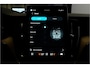 Volvo XC60 2.0 T8 AWD 335kW/456pk Aut8 Recharge Ultra Bright Executive LUCHTVERING + BOWERS&WILKINS + EL.TREKHAAK + PANORAMADAK + BLIS + HEAD-UP + PILOT ASSIST + STOELVERWARMING/-VENTILATIE/-MASSAGE + ADAPT.CRUISE + 360 CAMERA + STUURVERWARMING + 21" LM-VELGEN!