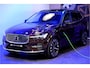 Volvo XC60 2.0 T8 AWD 335kW/456pk Aut8 Recharge Ultra Bright Executive LUCHTVERING + BOWERS&WILKINS + EL.TREKHAAK + PANORAMADAK + BLIS + HEAD-UP + PILOT ASSIST + STOELVERWARMING/-VENTILATIE/-MASSAGE + ADAPT.CRUISE + 360 CAMERA + STUURVERWARMING + 21" LM-VELGEN!