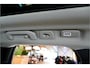 Volvo XC60 2.0 T8 AWD 335kW/456pk Aut8 Recharge Ultra Bright Executive LUCHTVERING + BOWERS&WILKINS + EL.TREKHAAK + PANORAMADAK + BLIS + HEAD-UP + PILOT ASSIST + STOELVERWARMING/-VENTILATIE/-MASSAGE + ADAPT.CRUISE + 360 CAMERA + STUURVERWARMING + 21" LM-VELGEN!
