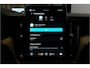 Volvo XC60 2.0 T8 AWD 335kW/456pk Aut8 Recharge Ultra Bright Executive LUCHTVERING + BOWERS&WILKINS + EL.TREKHAAK + PANORAMADAK + BLIS + HEAD-UP + PILOT ASSIST + STOELVERWARMING/-VENTILATIE/-MASSAGE + ADAPT.CRUISE + 360 CAMERA + STUURVERWARMING + 21" LM-VELGEN!