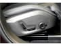 Volvo XC60 2.0 T8 AWD 335kW/456pk Aut8 Recharge Ultra Bright Executive LUCHTVERING + BOWERS&WILKINS + EL.TREKHAAK + PANORAMADAK + BLIS + HEAD-UP + PILOT ASSIST + STOELVERWARMING/-VENTILATIE/-MASSAGE + ADAPT.CRUISE + 360 CAMERA + STUURVERWARMING + 21" LM-VELGEN!