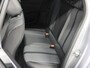 Peugeot e-208 EV Allure Pack 50 kWh 136PK | 1ste eigenaar | ACCU 99% | Camera | AppleCarPlay/AndroidAuto | Armsteun | LEER/Stof | LED | Climate Control | Cruise Control | AUTOMAAT | Parkeersensoren | Isofix | Privacy Glass |