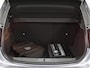 Peugeot e-208 EV Allure Pack 50 kWh 136PK | 1ste eigenaar | ACCU 99% | Camera | AppleCarPlay/AndroidAuto | Armsteun | LEER/Stof | LED | Climate Control | Cruise Control | AUTOMAAT | Parkeersensoren | Isofix | Privacy Glass |